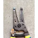 Jaws of a wire stripper